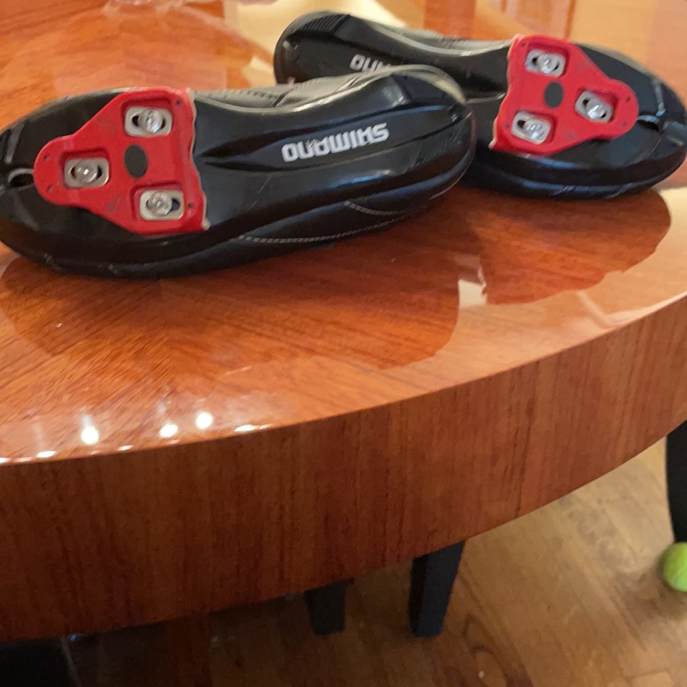 Spin Shoes - image 3